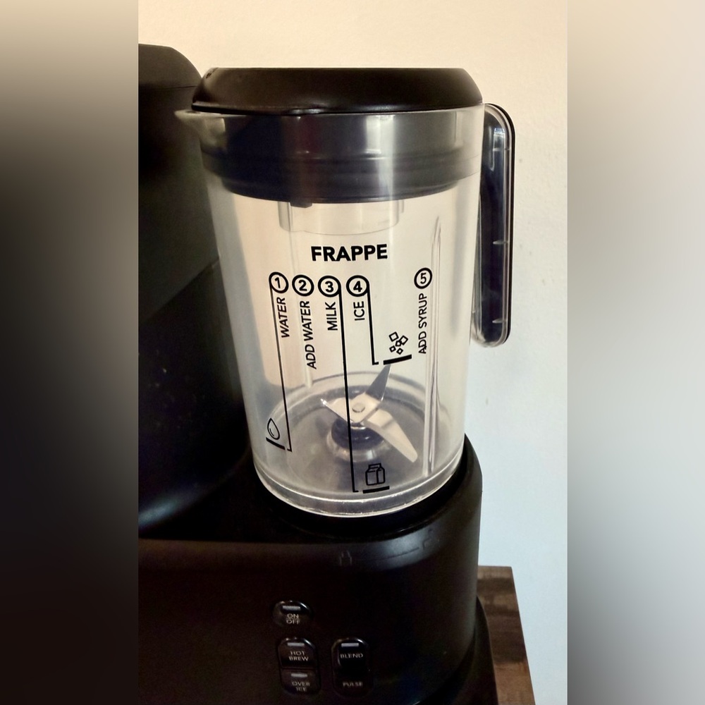 Mr. Coffee Black 3 in 1 Coffee Maker. Hot, Iced or Frappes with 3 Original Cups! - Picture 5 of 12